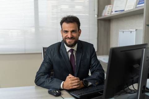 felipe-lopes-fotografia-fotografo-em-osorio-litoral-norte-gaucho-rs-ensaio-fotografico-empresarial-medico-em-consultorio-retratos-profissionais'