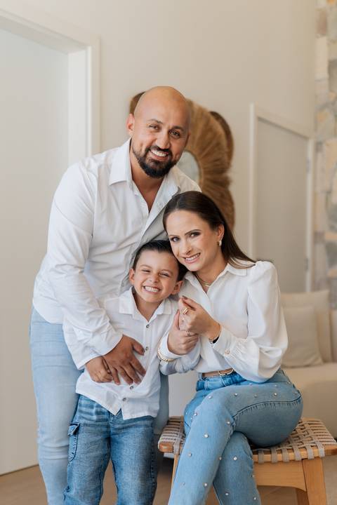 felipe-lopes-fotografia-fotografo-em-osorio-litoral-norte-gaucho-rs-ensaio-fotografico-de-familia-com-crianca-retratos-espontaneos-em-casa'
