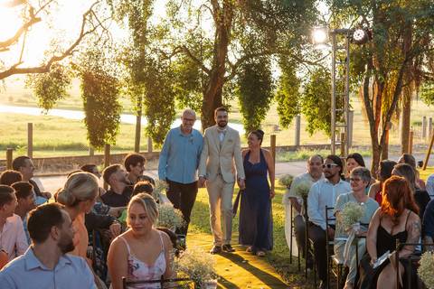 felipe-lopes-fotografia-fotografo-em-osorio-litoral-norte-gaucho-rs-cerimonia-de-casamento-externa-no-por-do-sol-natureza-em-novo-hamburgo-no-recanto-bueno'
