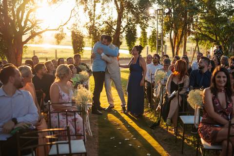 felipe-lopes-fotografia-fotografo-em-osorio-litoral-norte-gaucho-rs-cerimonia-de-casamento-externa-no-por-do-sol-natureza-em-novo-hamburgo-no-recanto-bueno'