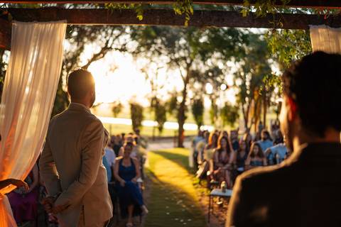 felipe-lopes-fotografia-fotografo-em-osorio-litoral-norte-gaucho-rs-cerimonia-de-casamento-externa-no-por-do-sol-natureza-em-novo-hamburgo-no-recanto-bueno'