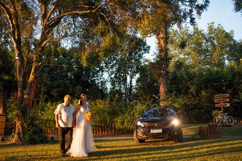 felipe-lopes-fotografia-fotografo-em-osorio-litoral-norte-gaucho-rs-cerimonia-de-casamento-externa-no-por-do-sol-natureza-em-novo-hamburgo-no-recanto-bueno'