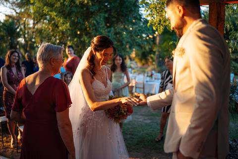 felipe-lopes-fotografia-fotografo-em-osorio-litoral-norte-gaucho-rs-cerimonia-de-casamento-externa-no-por-do-sol-natureza-em-novo-hamburgo-no-recanto-bueno'