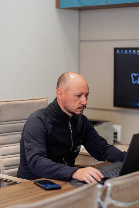 felipe-lopes-fotografia-fotografo-em-osorio-litoral-norte-gaucho-rs-ensaio-empresaril-equipe-clinica-odontologica-em-sapao-da-canoa'