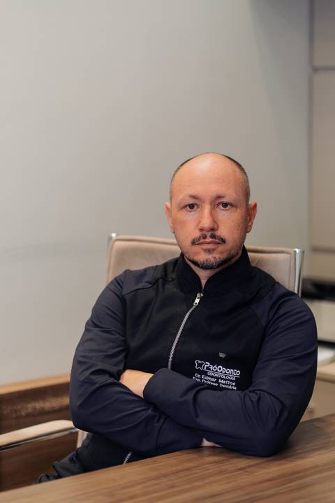 felipe-lopes-fotografia-fotografo-em-osorio-litoral-norte-gaucho-rs-ensaio-empresaril-equipe-clinica-odontologica-em-sapao-da-canoa'