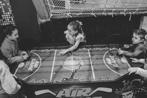 felipe-lopes-fotografia-fotografo-em-osorio-litoral-norte-gaucho-rs-festa-infantil-de-6-anos-meninas-gemeas-na-casa-de-festas-ioio-em-porto-alegre-decoracao-stitch'