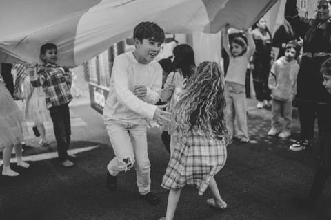 felipe-lopes-fotografia-fotografo-em-osorio-litoral-norte-gaucho-rs-festa-infantil-de-6-anos-meninas-gemeas-na-casa-de-festas-ioio-em-porto-alegre-decoracao-stitch'