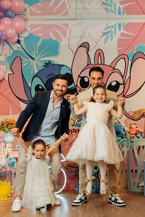 felipe-lopes-fotografia-fotografo-em-osorio-litoral-norte-gaucho-rs-festa-infantil-de-6-anos-meninas-gemeas-na-casa-de-festas-ioio-em-porto-alegre-decoracao-stitch'