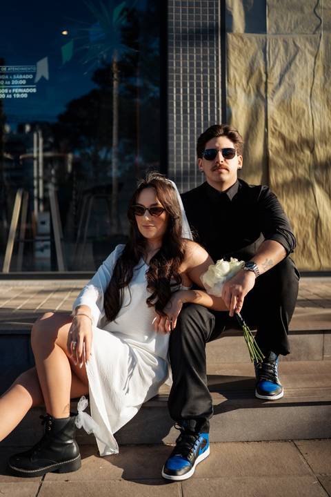 felipe-lopes-fotografia-fotografo-em-osorio-litoral-norte-gaucho-rs-ensaio-de-casamento-pre-wedding-em-torres-urbano-e-natureza-casal-jovem'