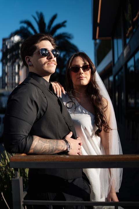 felipe-lopes-fotografia-fotografo-em-osorio-litoral-norte-gaucho-rs-ensaio-de-casamento-pre-wedding-em-torres-urbano-e-natureza-casal-jovem'