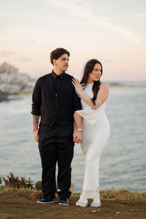 felipe-lopes-fotografia-fotografo-em-osorio-litoral-norte-gaucho-rs-ensaio-de-casamento-pre-wedding-em-torres-urbano-e-natureza-casal-jovem'