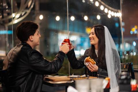 felipe-lopes-fotografia-fotografo-em-osorio-litoral-norte-gaucho-rs-ensaio-de-casamento-pre-wedding-em-torres-urbano-e-natureza-casal-jovem'
