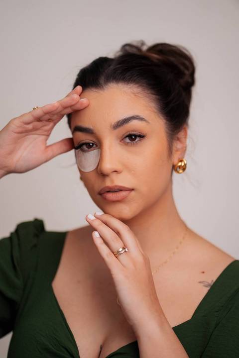 felipe-lopes-fotografia-fotografo-em-osorio-litoral-norte-gaucho-rs-ensaio-empresarial-area-da-estetica-e-saude-extensao-de-cilios'