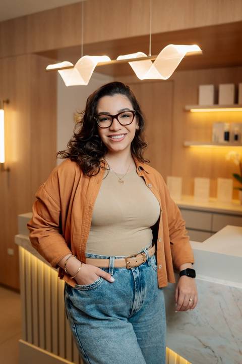 felipe-lopes-fotografia-fotografo-em-osorio-litoral-norte-gaucho-rs-ensaio-empresarial-area-da-estetica-e-saude-extensao-de-cilios'