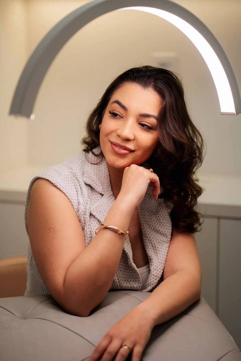 felipe-lopes-fotografia-fotografo-em-osorio-litoral-norte-gaucho-rs-ensaio-empresarial-area-da-estetica-e-saude-extensao-de-cilios'