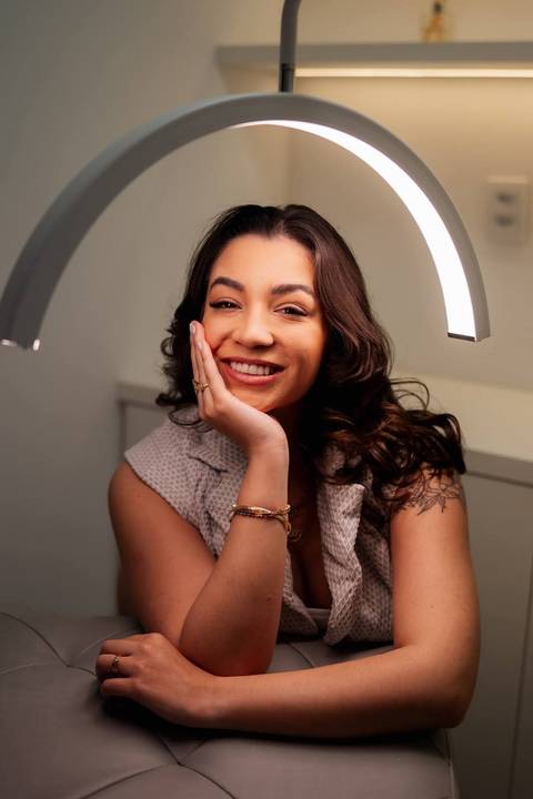 felipe-lopes-fotografia-fotografo-em-osorio-litoral-norte-gaucho-rs-ensaio-empresarial-area-da-estetica-e-saude-extensao-de-cilios'