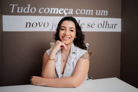 felipe-lopes-fotografia-fotografo-em-osorio-litoral-norte-gaucho-rs-ensaio-empresarial-area-da-estetica-e-saude-extensao-de-cilios'