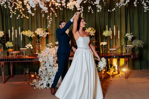 felipe-lopes-fotografia-fotografo-em-osorio-litoral-norte-gaucho-rs-cobertura-de-casamento-em-capao-da-canoa-making-of-dos-noivos-cerimonia-na-igreja-catolica-e-festa-na-saba-em-atlantida'