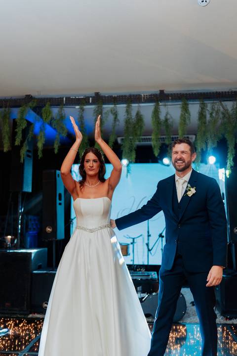 felipe-lopes-fotografia-fotografo-em-osorio-litoral-norte-gaucho-rs-cobertura-de-casamento-em-capao-da-canoa-making-of-dos-noivos-cerimonia-na-igreja-catolica-e-festa-na-saba-em-atlantida'