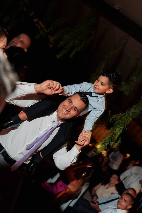 felipe-lopes-fotografia-fotografo-em-osorio-litoral-norte-gaucho-rs-cobertura-de-casamento-em-capao-da-canoa-making-of-dos-noivos-cerimonia-na-igreja-catolica-e-festa-na-saba-em-atlantida'