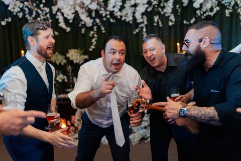 felipe-lopes-fotografia-fotografo-em-osorio-litoral-norte-gaucho-rs-cobertura-de-casamento-em-capao-da-canoa-making-of-dos-noivos-cerimonia-na-igreja-catolica-e-festa-na-saba-em-atlantida'