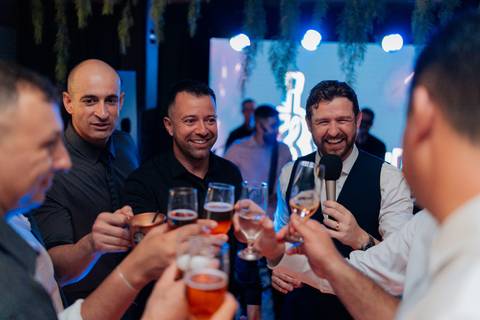 felipe-lopes-fotografia-fotografo-em-osorio-litoral-norte-gaucho-rs-cobertura-de-casamento-em-capao-da-canoa-making-of-dos-noivos-cerimonia-na-igreja-catolica-e-festa-na-saba-em-atlantida'