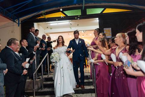 felipe-lopes-fotografia-fotografo-em-osorio-litoral-norte-gaucho-rs-cobertura-de-casamento-em-capao-da-canoa-making-of-dos-noivos-cerimonia-na-igreja-catolica-e-festa-na-saba-em-atlantida'
