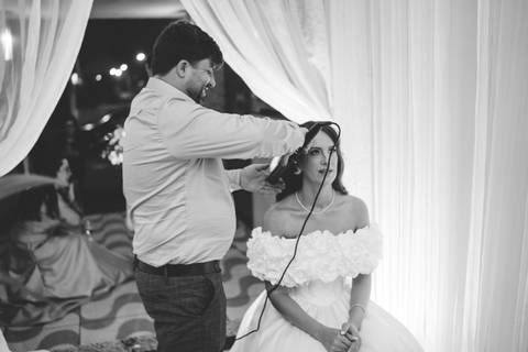 felipe-lopes-fotografia-fotografo-em-osorio-litoral-norte-gaucho-rs-cobertura-de-casamento-em-capao-da-canoa-making-of-dos-noivos-cerimonia-na-igreja-catolica-e-festa-na-saba-em-atlantida'