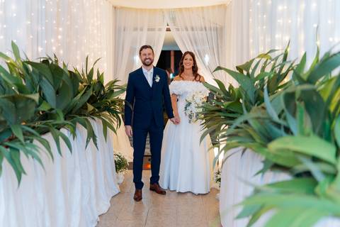 felipe-lopes-fotografia-fotografo-em-osorio-litoral-norte-gaucho-rs-cobertura-de-casamento-em-capao-da-canoa-making-of-dos-noivos-cerimonia-na-igreja-catolica-e-festa-na-saba-em-atlantida'