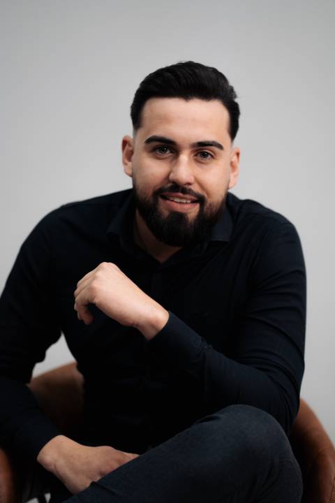 felipe-lopes-fotografia-fotografo-em-osorio-litoral-norte-gaucho-rs-ensaio-empresarial-retratos-equipe-loja-de-carros-em-tramandai-montana-veiculos'