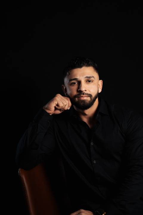 felipe-lopes-fotografia-fotografo-em-osorio-litoral-norte-gaucho-rs-ensaio-empresarial-retratos-equipe-loja-de-carros-em-tramandai-montana-veiculos'