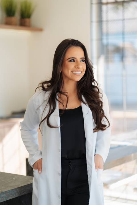 felipe-lopes-fotografia-fotografo-em-osorio-litoral-norte-gaucho-rs-ensaio-empresarial-retratos-doutora-médica-clinica-consultorio-em-santo-antonio-da-patrulha'