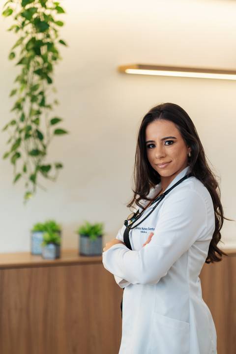 felipe-lopes-fotografia-fotografo-em-osorio-litoral-norte-gaucho-rs-ensaio-empresarial-retratos-doutora-médica-clinica-consultorio-em-santo-antonio-da-patrulha'