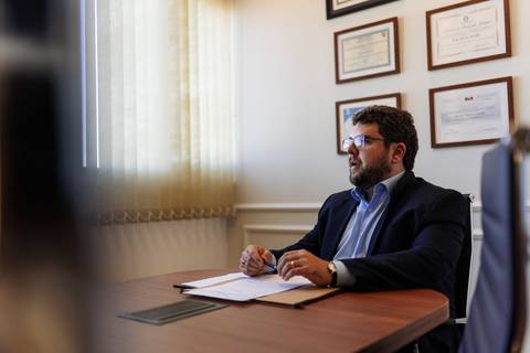 felipe-lopes-fotografia-fotografo-em-osorio-litoral-norte-gaucho-rs-ensaio-empresarial-escritorio-de-advocacia-advogados-retratos-corporativos-abrahao-advogado'