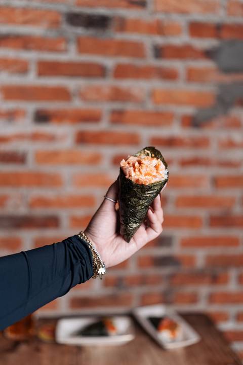 felipe-lopes-fotografia-fotografo-em-osorio-litoral-norte-gaucho-rs-ensaio-de-marca-de-sushi-fotos-catalago-comida'