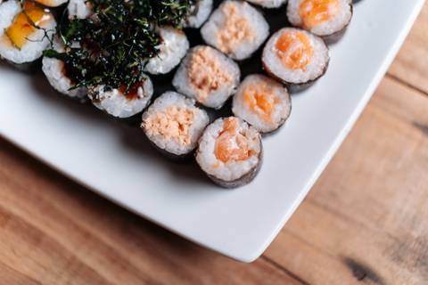 felipe-lopes-fotografia-fotografo-em-osorio-litoral-norte-gaucho-rs-ensaio-de-marca-de-sushi-fotos-catalago-comida'