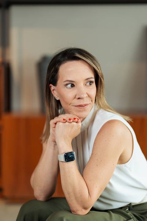 felipe-lopes-fotografia-fotografo-em-osorio-rio-grande-do-sul-litoral-norte-ensaio-empresarial-em-casa-dra-betania-ginecologista-em-santo-antonio-da-patrulha-retratos-profissionais-espontaneos'