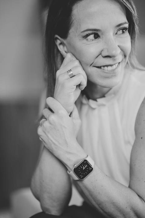 felipe-lopes-fotografia-fotografo-em-osorio-rio-grande-do-sul-litoral-norte-ensaio-empresarial-em-casa-dra-betania-ginecologista-em-santo-antonio-da-patrulha-retratos-profissionais-espontaneos'