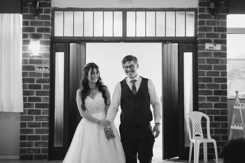 felipe-lopes-fotografia-fotografo-em-osorio-litoral-norte-gaucho-rs-cerimonia-de-casamento-na-igreja-católica-noivos-jovens-recepcao-de-casamento'