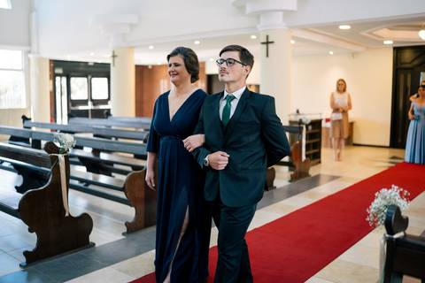 felipe-lopes-fotografia-fotografo-em-osorio-litoral-norte-gaucho-rs-cerimonia-de-casamento-na-igreja-católica-noivos-jovens-recepcao-de-casamento'