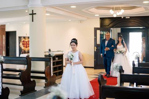 felipe-lopes-fotografia-fotografo-em-osorio-litoral-norte-gaucho-rs-cerimonia-de-casamento-na-igreja-católica-noivos-jovens-recepcao-de-casamento'
