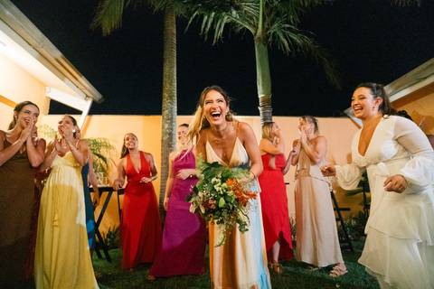 felipe-lopes-fotografia-fotografo-em-osorio-rio-grande-do-sul-cerimonia-de-casamento-intimista-recepcao-e-festa-em-casa-piscina-banda-casal-jovem-noivos-em-xangri-la'