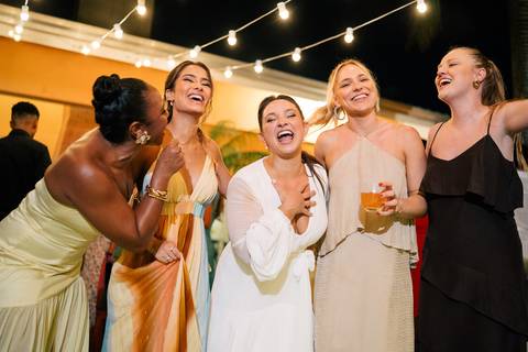 felipe-lopes-fotografia-fotografo-em-osorio-rio-grande-do-sul-cerimonia-de-casamento-intimista-recepcao-e-festa-em-casa-piscina-banda-casal-jovem-noivos-em-xangri-la'