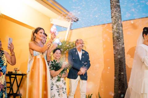 felipe-lopes-fotografia-fotografo-em-osorio-rio-grande-do-sul-cerimonia-de-casamento-intimista-recepcao-e-festa-em-casa-piscina-banda-casal-jovem-noivos-em-xangri-la'