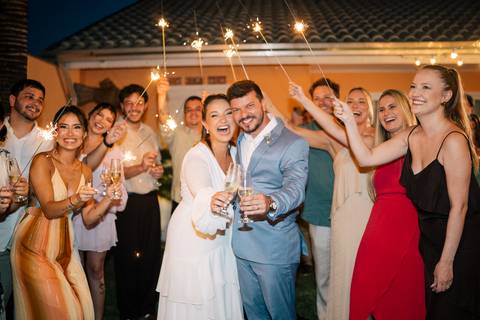 felipe-lopes-fotografia-fotografo-em-osorio-rio-grande-do-sul-cerimonia-de-casamento-intimista-recepcao-e-festa-em-casa-piscina-banda-casal-jovem-noivos-em-xangri-la'