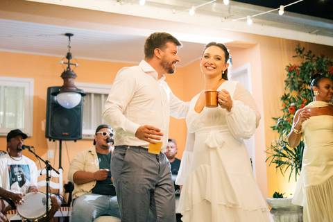 felipe-lopes-fotografia-fotografo-em-osorio-rio-grande-do-sul-cerimonia-de-casamento-intimista-recepcao-e-festa-em-casa-piscina-banda-casal-jovem-noivos-em-xangri-la'