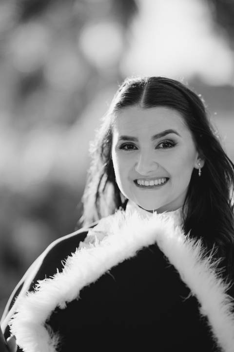 felipe-lopes-fotografia-fotografo-em-osorio-litoral-norte-do-rio-grande-do-sul-ensaio-de-toga-turma-de-formandos-curso-de-administracao-FURG-santo-antonio-da-patrulha-ensaio-externo-retrato-espontaneo-leve-natureza-por-do-sol'