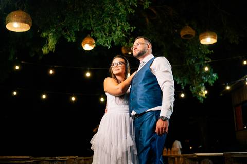 fotografo-em-osorio-litoral-norte-rio-grande-do-sul-felipe-lopes-fotografia-cerimonia-de-casamento-externo-por-do-sol-natureza-paisagem-campo-no-delicias-da-cancela-em-santo-antonio-da-patrulha-noivos'