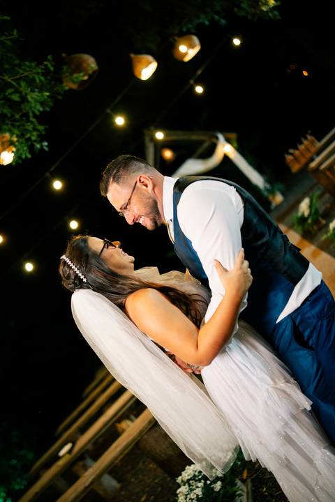 fotografo-em-osorio-litoral-norte-rio-grande-do-sul-felipe-lopes-fotografia-cerimonia-de-casamento-externo-por-do-sol-natureza-paisagem-campo-no-delicias-da-cancela-em-santo-antonio-da-patrulha-noivos'