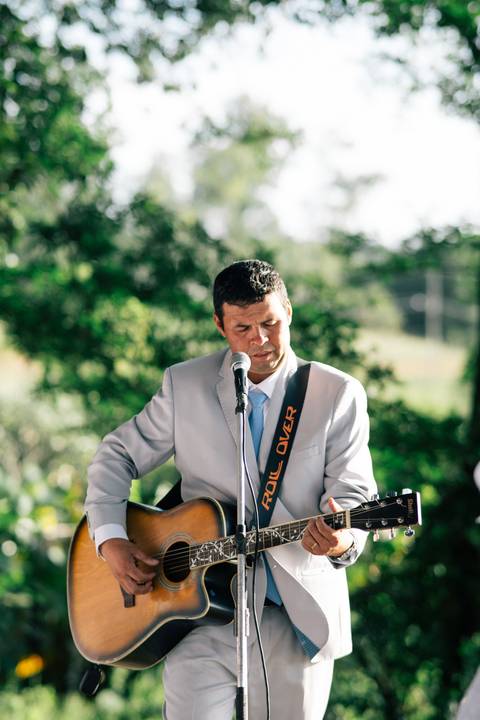 fotografo-em-osorio-litoral-norte-rio-grande-do-sul-felipe-lopes-fotografia-cerimonia-de-casamento-externo-por-do-sol-natureza-paisagem-campo-no-delicias-da-cancela-em-santo-antonio-da-patrulha-noivos'